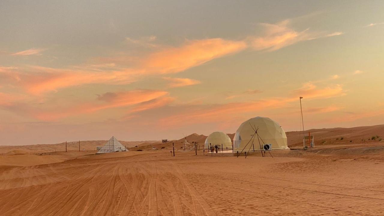 Starry Domes Desert Camp Badīyah Buitenkant foto