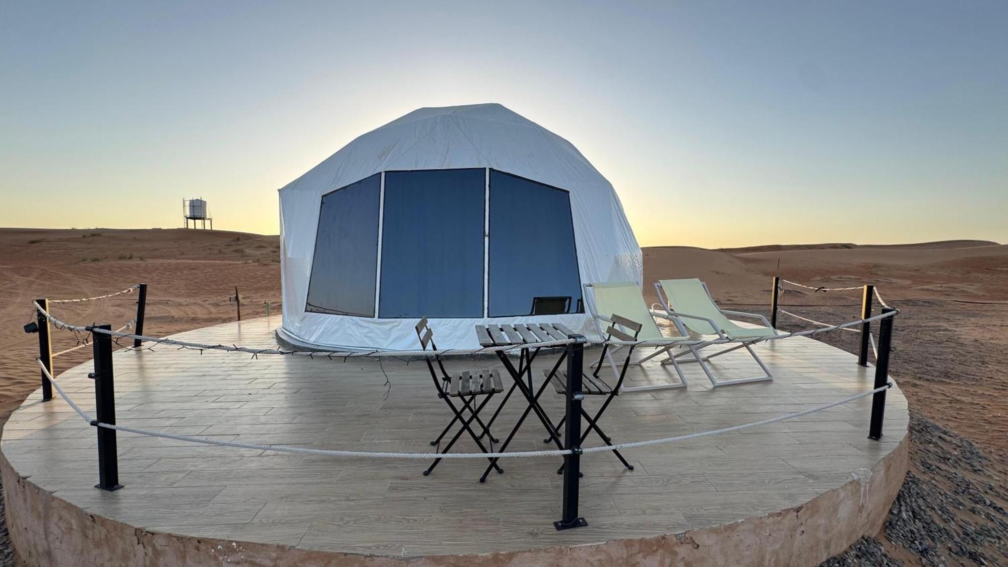 Starry Domes Desert Camp Badīyah Buitenkant foto